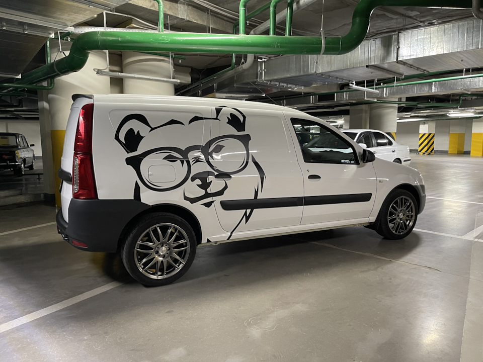 Фото в бортжурнале Lada Largus Фургон