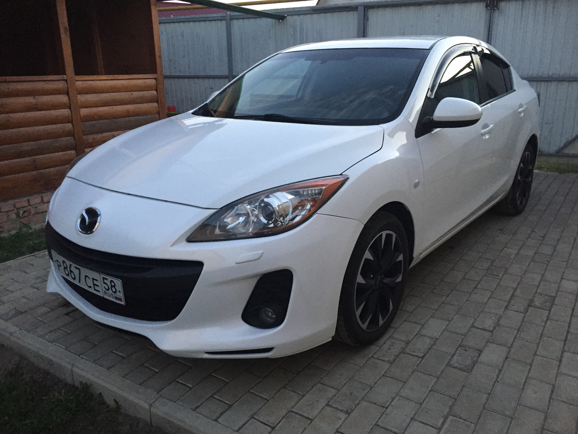 Мазда 3 2012 года 1.6. Mazda 3 1.6. Mazda 3 автомат. Мазда 3 BL 1.6 автомат. Mazda 3 2012 1.8.