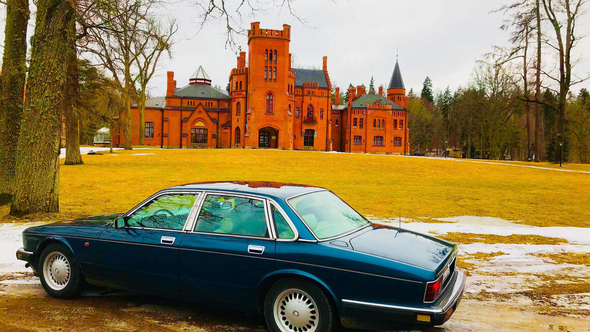 Jaguar XJ6 (XJ40) 4.0 бензиновый 1993 | Sovereign на DRIVE2