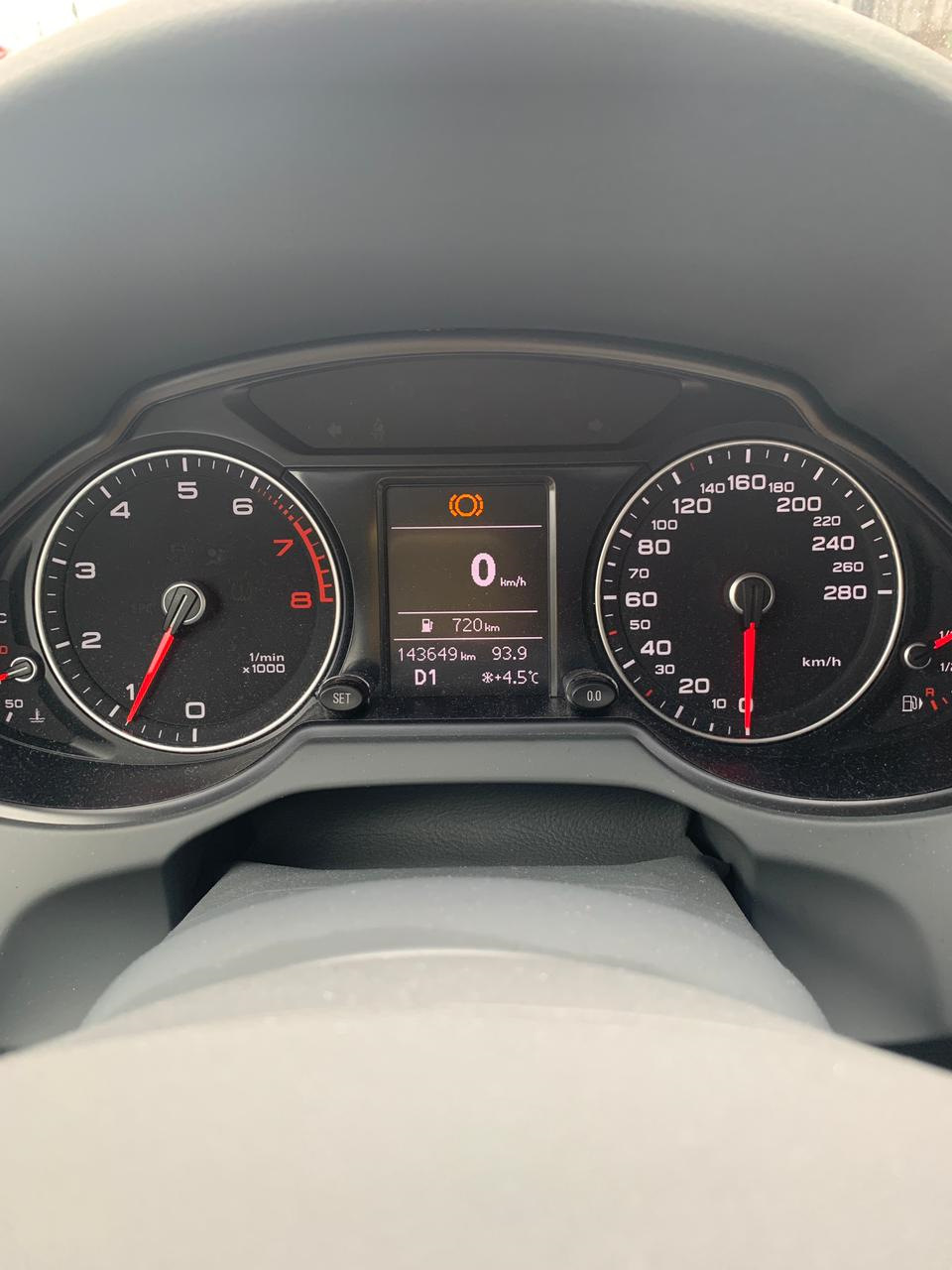 Запчасти на фото: 140160. Фото в бортжурнале Audi Q5 (1G)