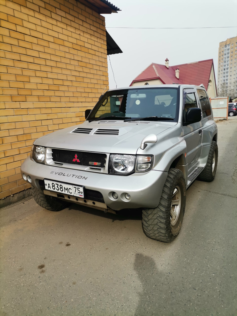 Новые номера… Новая история — Mitsubishi Pajero Evolution, 3,5 л, 1997 года  | покупка машины | DRIVE2