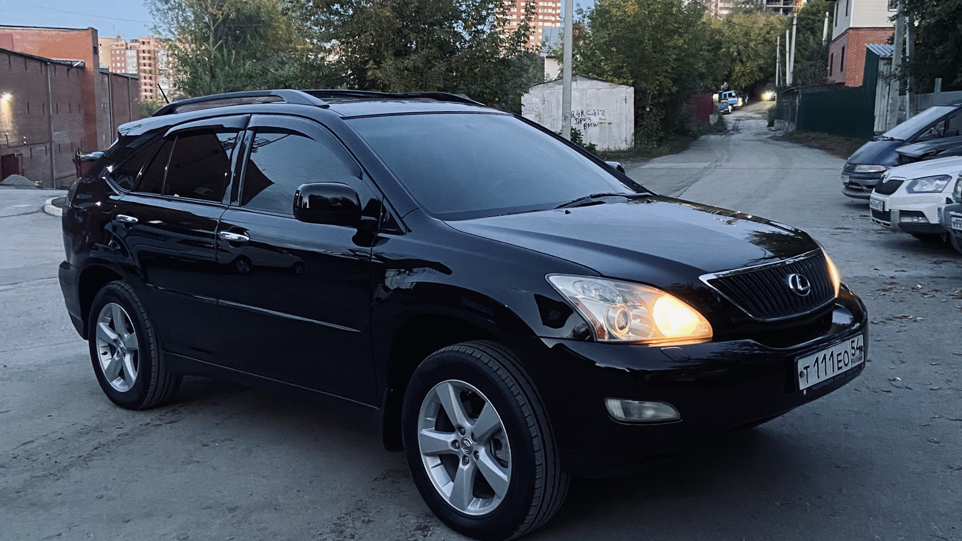 Lexus RX (2G) 3.3 бензиновый 2003 | на DRIVE2