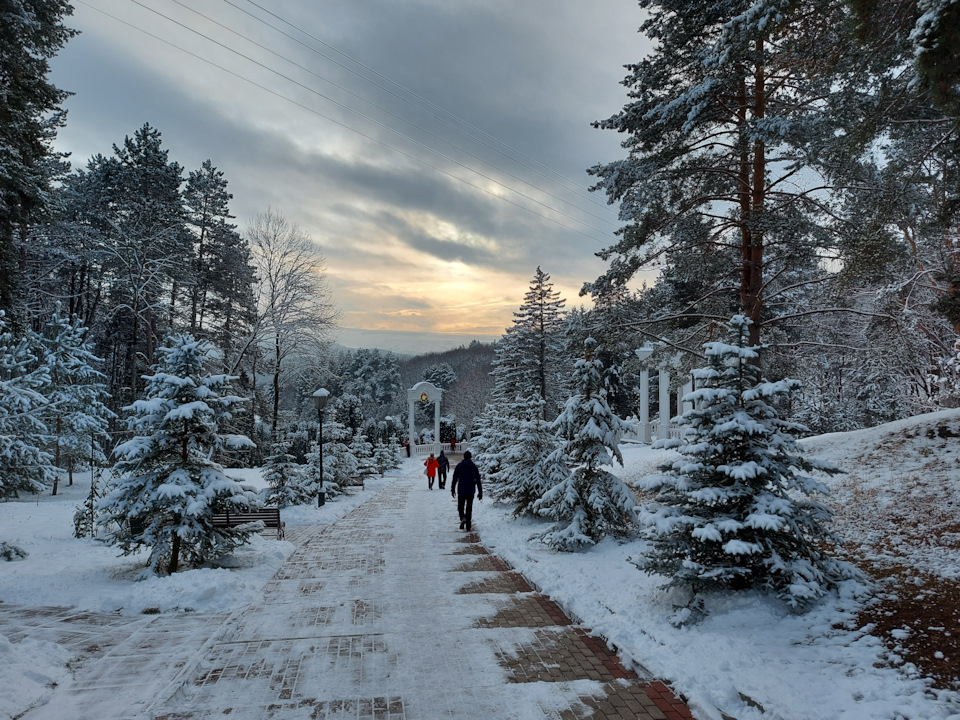 какие горы в кисловодске название. Смотреть фото какие горы в кисловодске название. Смотреть картинку какие горы в кисловодске название. Картинка про какие горы в кисловодске название. Фото какие горы в кисловодске название