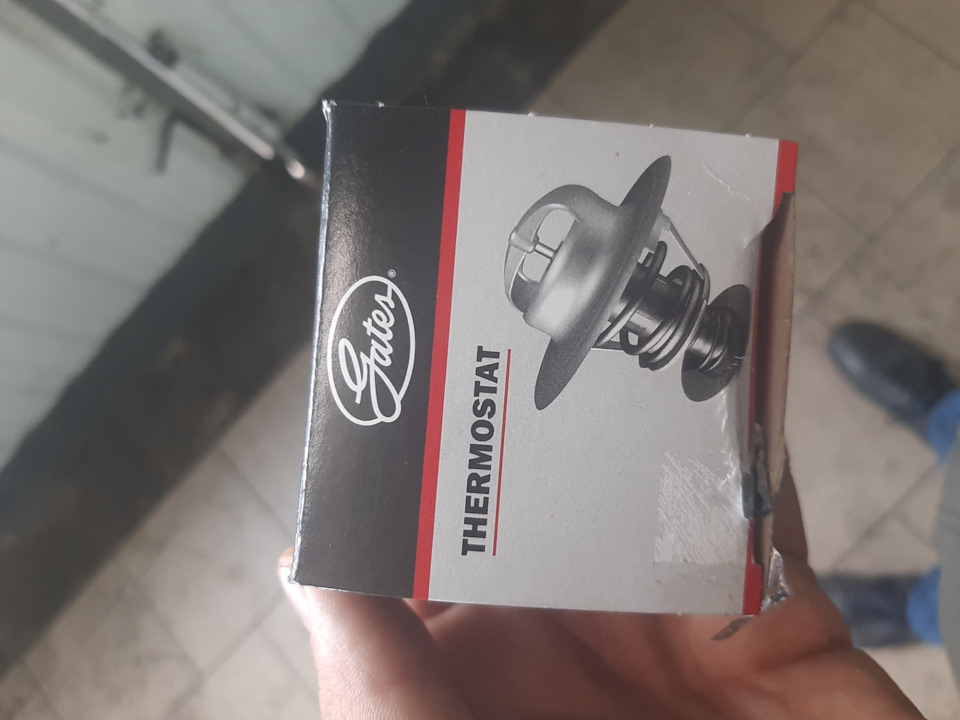 Замена термостата Авео 1.5 без снятия ремня ГРМ — Chevrolet Aveo Sedan ...