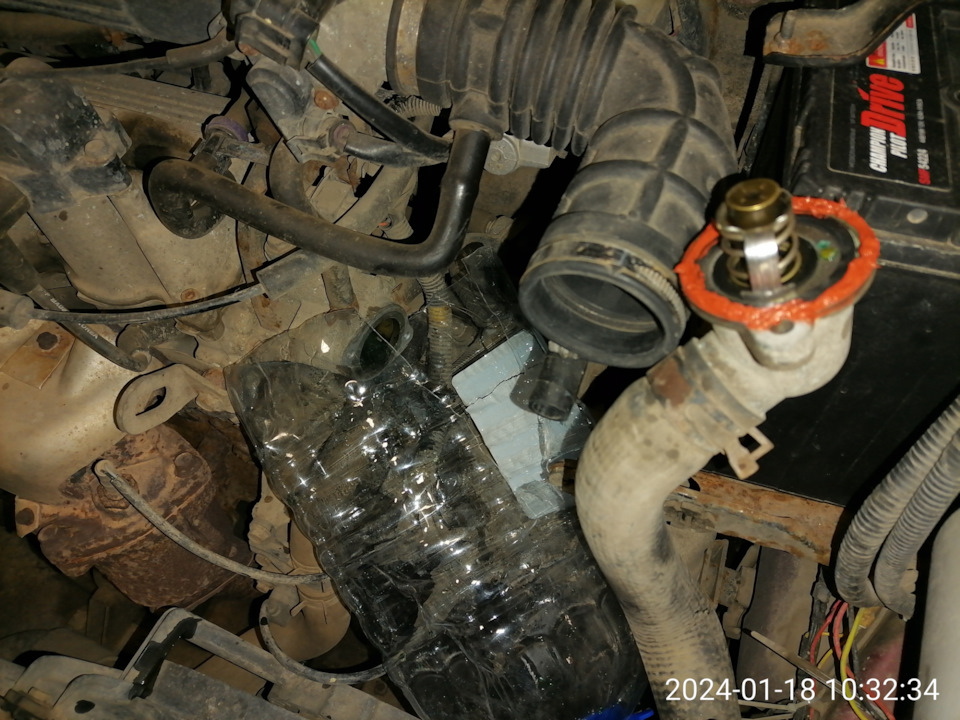 тойота ленд крузер прадо 120 3. паджеро спорт помпа дренажное отверстие. термостат тойота пикник 2. термостат прадо 150 3. прадо 150 замена термостата.