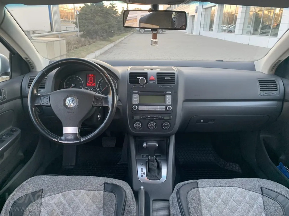 Фото в бортжурнале Volkswagen Golf Variant (Mk5)