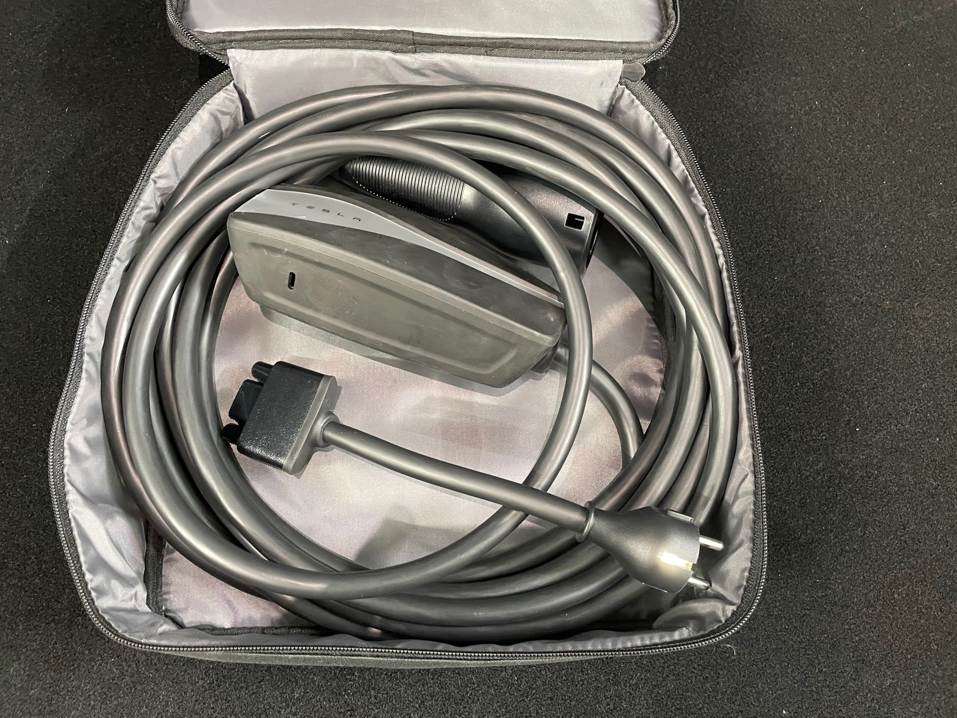 Ets 2 tesla semi truck. Переходник ccs combo 2 tesla. Id2 tesla tracker net. Переходник tesla type 2. Id2 tesla tracker net.