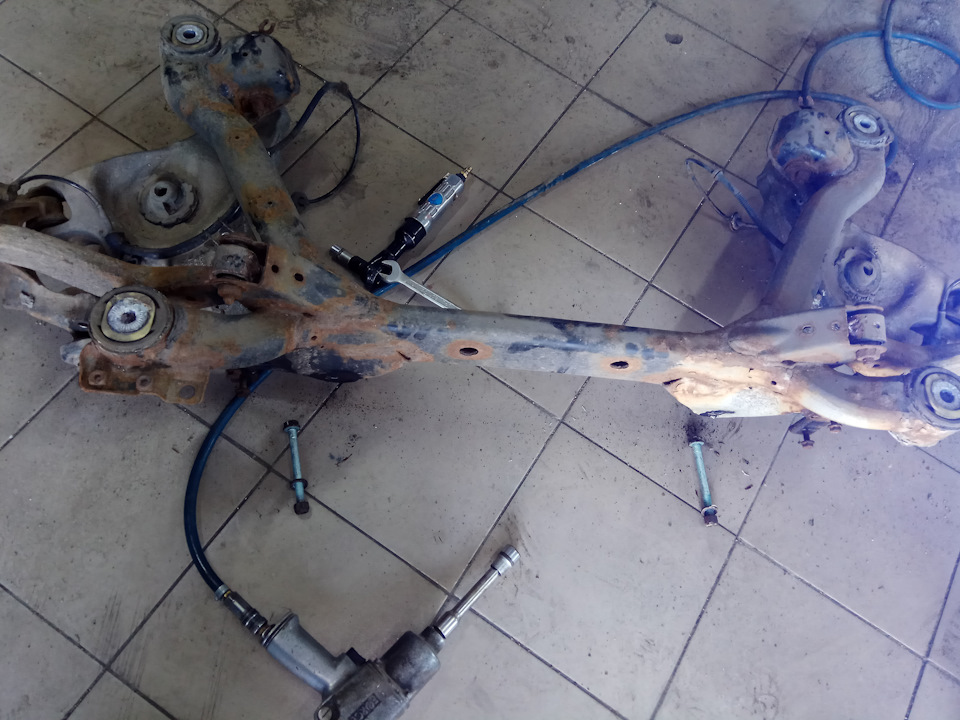 Фото в бортжурнале Audi A4 Avant (B6)