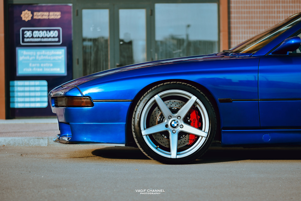 Bmw E31 V10 M5 Engine Drive2