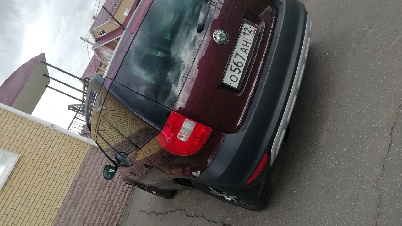 Skoda Yeti 1.2 бензиновый 2011 | на DRIVE2