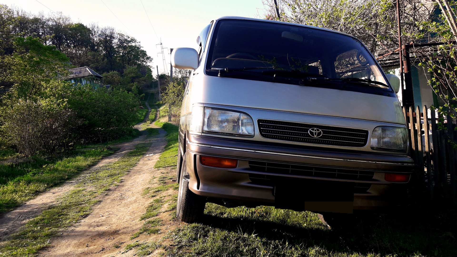 Toyota HiAce (H100) 3.0 дизельный 1996 | INTERCOOLER TURBO на DRIVE2