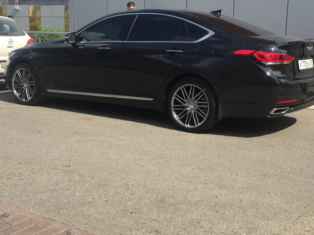 Genesis колеса. Диски Genesis g80. Диски Genesis g80 r18. R 20 диски на Genesis g80. Genesis g80 диски r19.