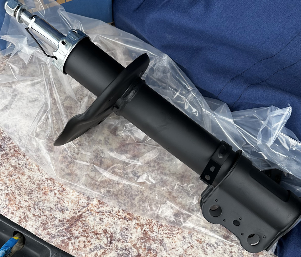 Замена уплотнительных колец на инжекторах, замена лопнутого ветровика ...