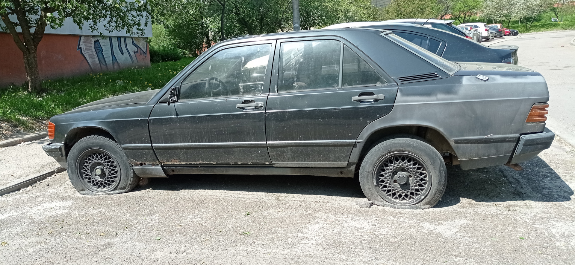 Заброшенные автомобили есть и будут — Сообщество «Брошенные Машины» на  DRIVE2