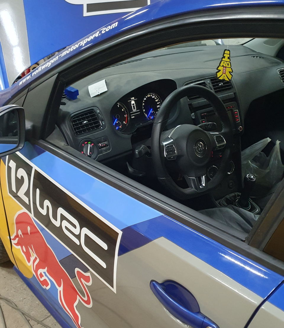 Фото в бортжурнале Volkswagen Polo Hatchback Mk5