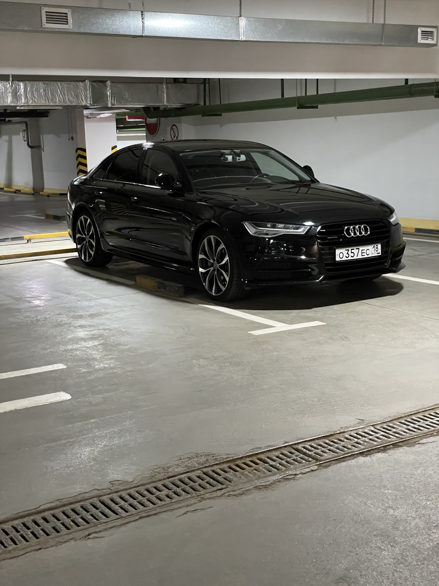 ТО 83000 масло + тормозная — Audi A6 (C7), 2 л, 2017 года | визит на ...
