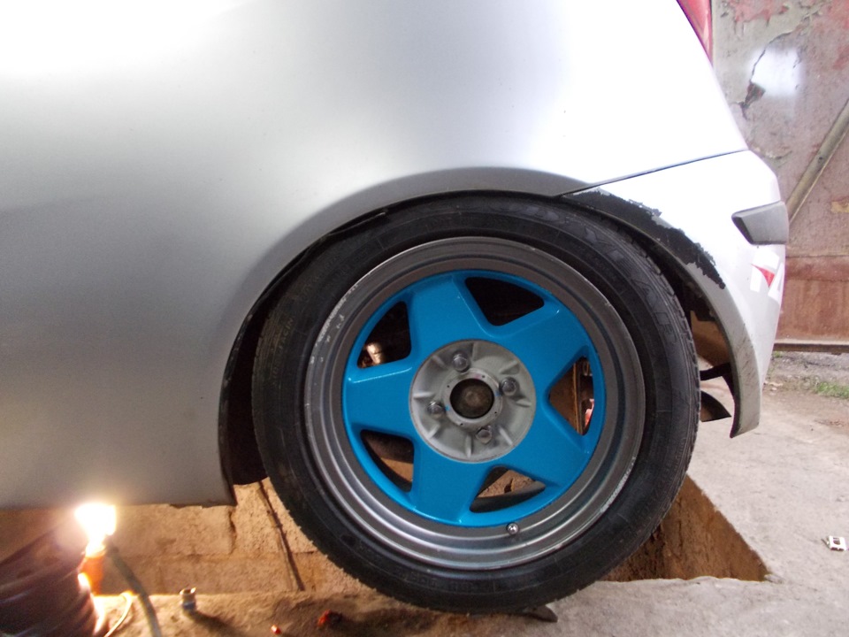 эй! пунтовод, а какой вылет дисков у тебя? — FIAT Punto II, 1,2 л, 2003 ...