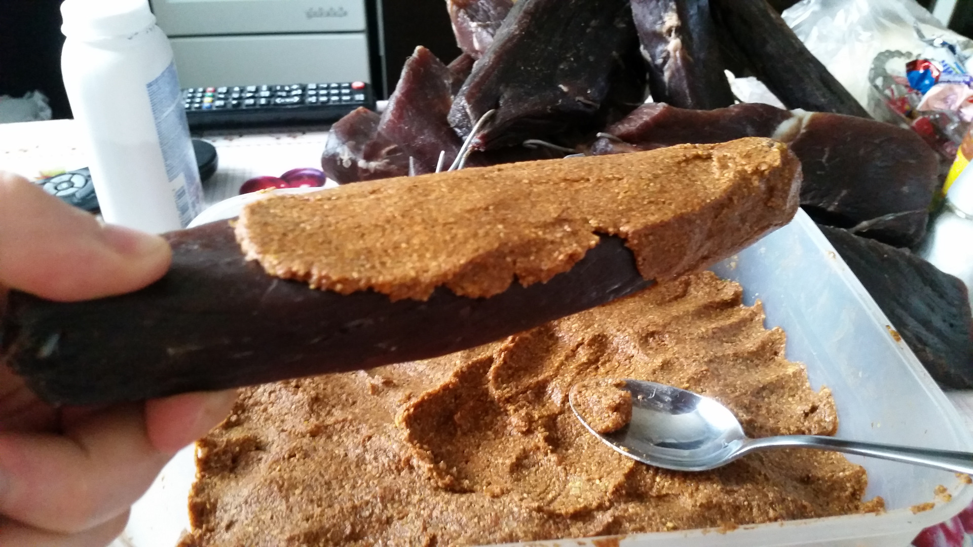 обмазка для бастурмы. бастурма армянская. бастурма из говядины без обмазки. бастурма азербайджанская. консистенция бастурмы.