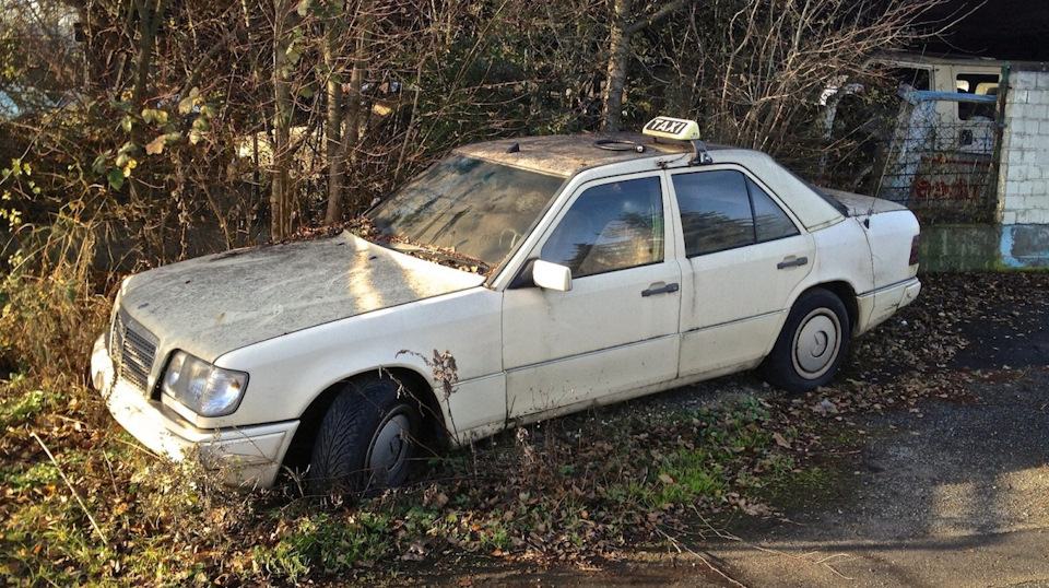 Нашли и отмыли грязнейший мерседес w124