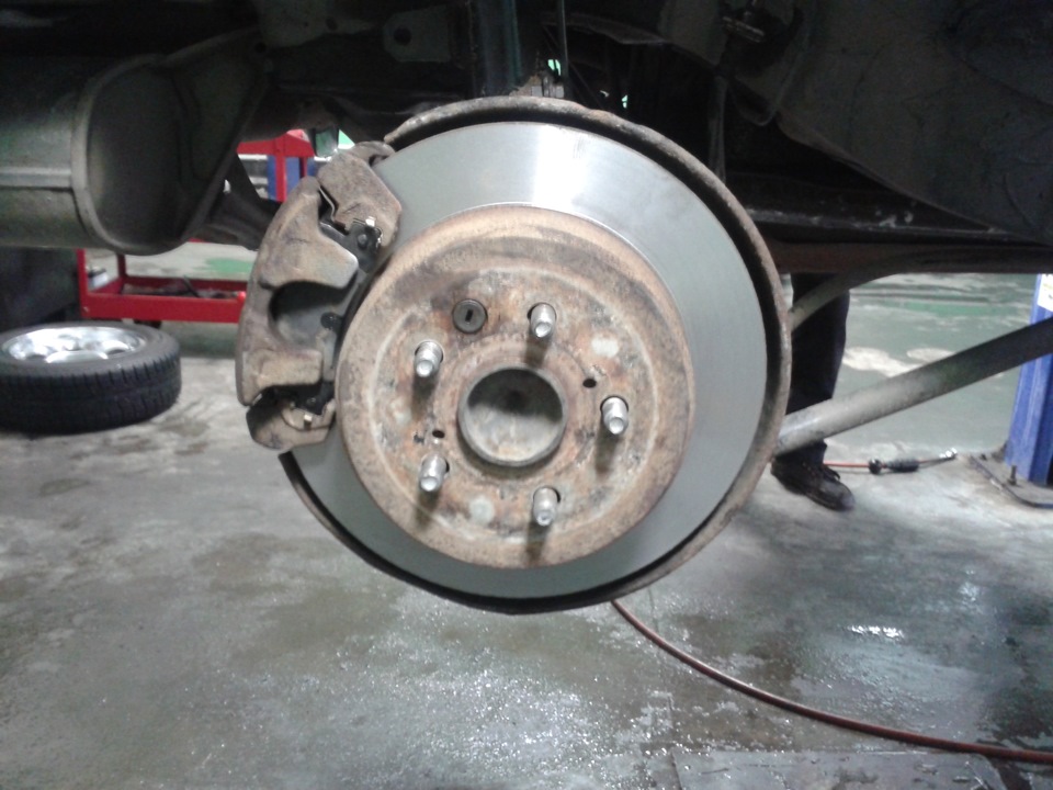 Тормозные колодки ADVICS + проточка тормозных дисков — Toyota Corona ...