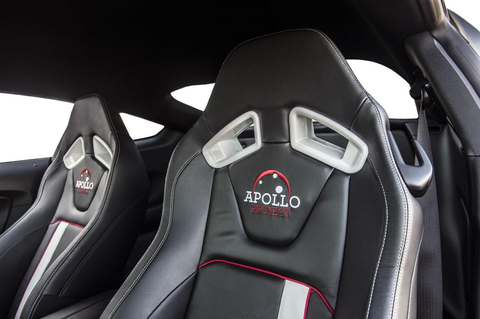 Apollo e. Форд мустанг аполло. 2015 ford mustang gt apollo edition. сиденье форд мустанг. детское кресло в форд мустанг.