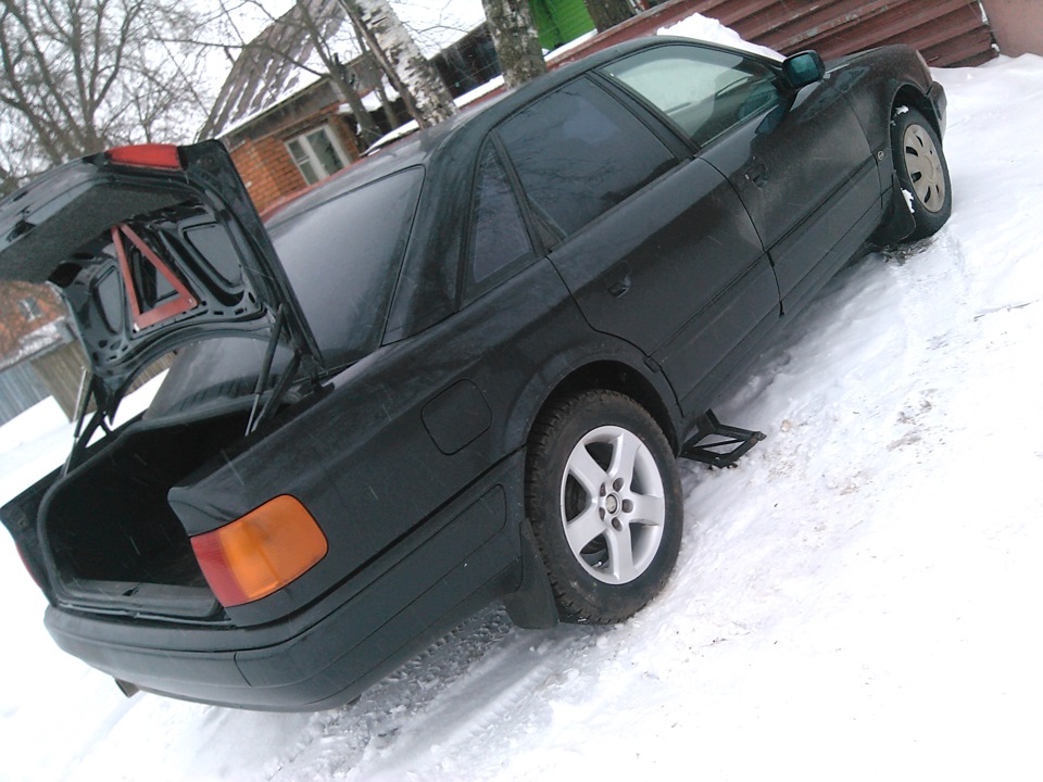 Фото в бортжурнале Audi 100 (C4)