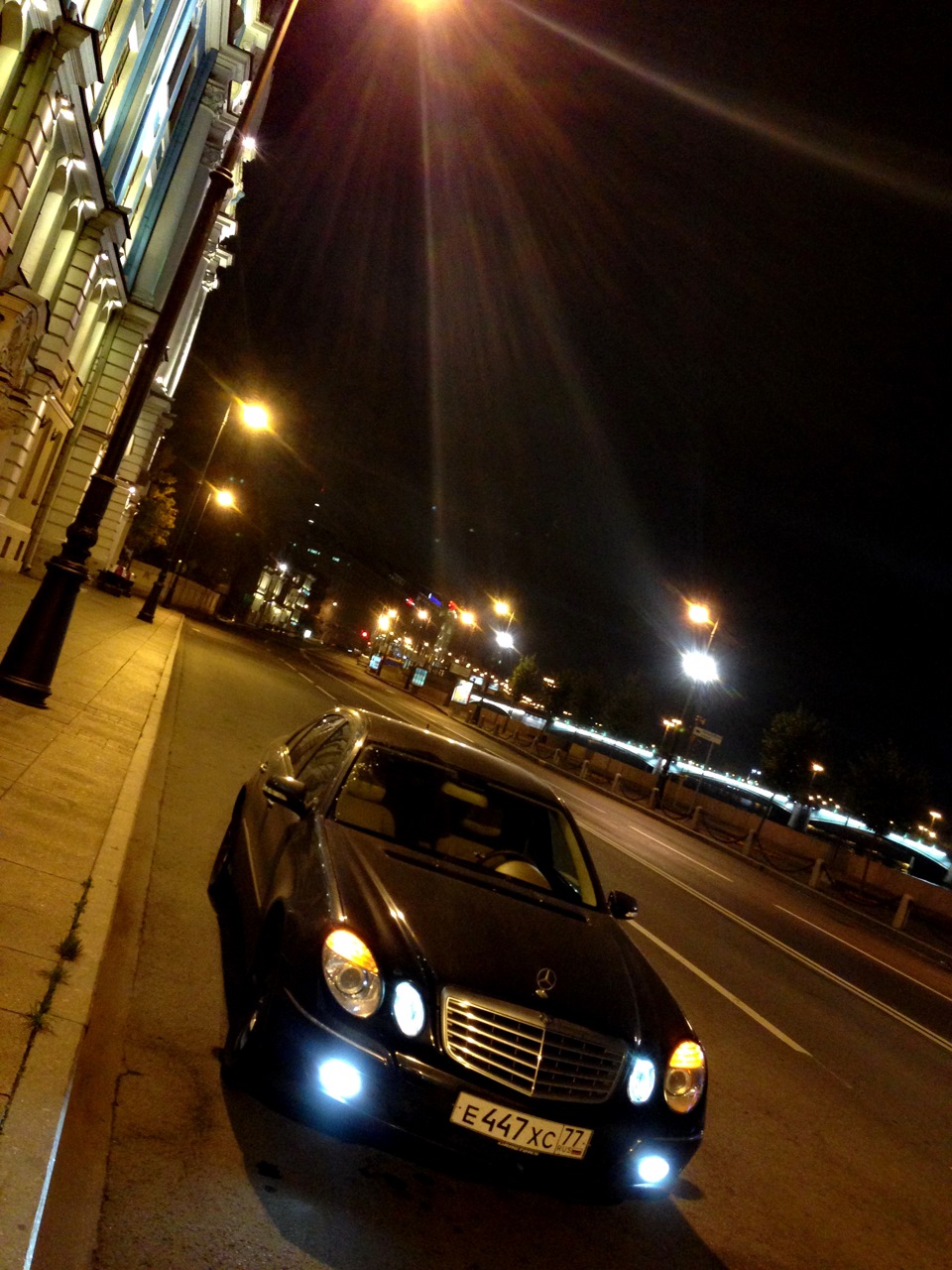 Вечер улица машины