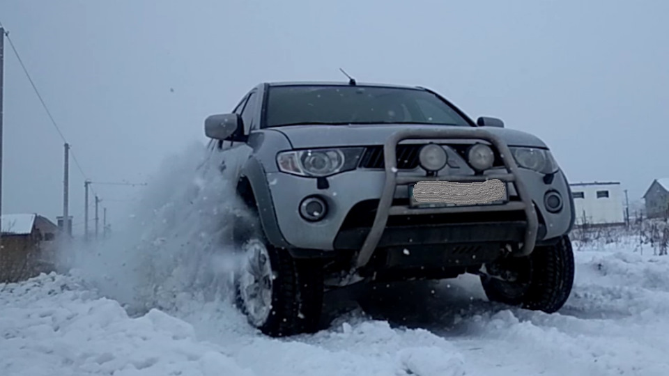 Mitsubishi L200 Саныча