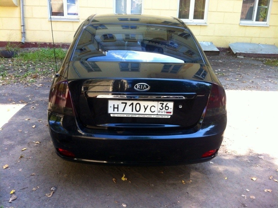 задние фонари — KIA Cerato (1G), 1,6 л, 2008 года | фотография | DRIVE2