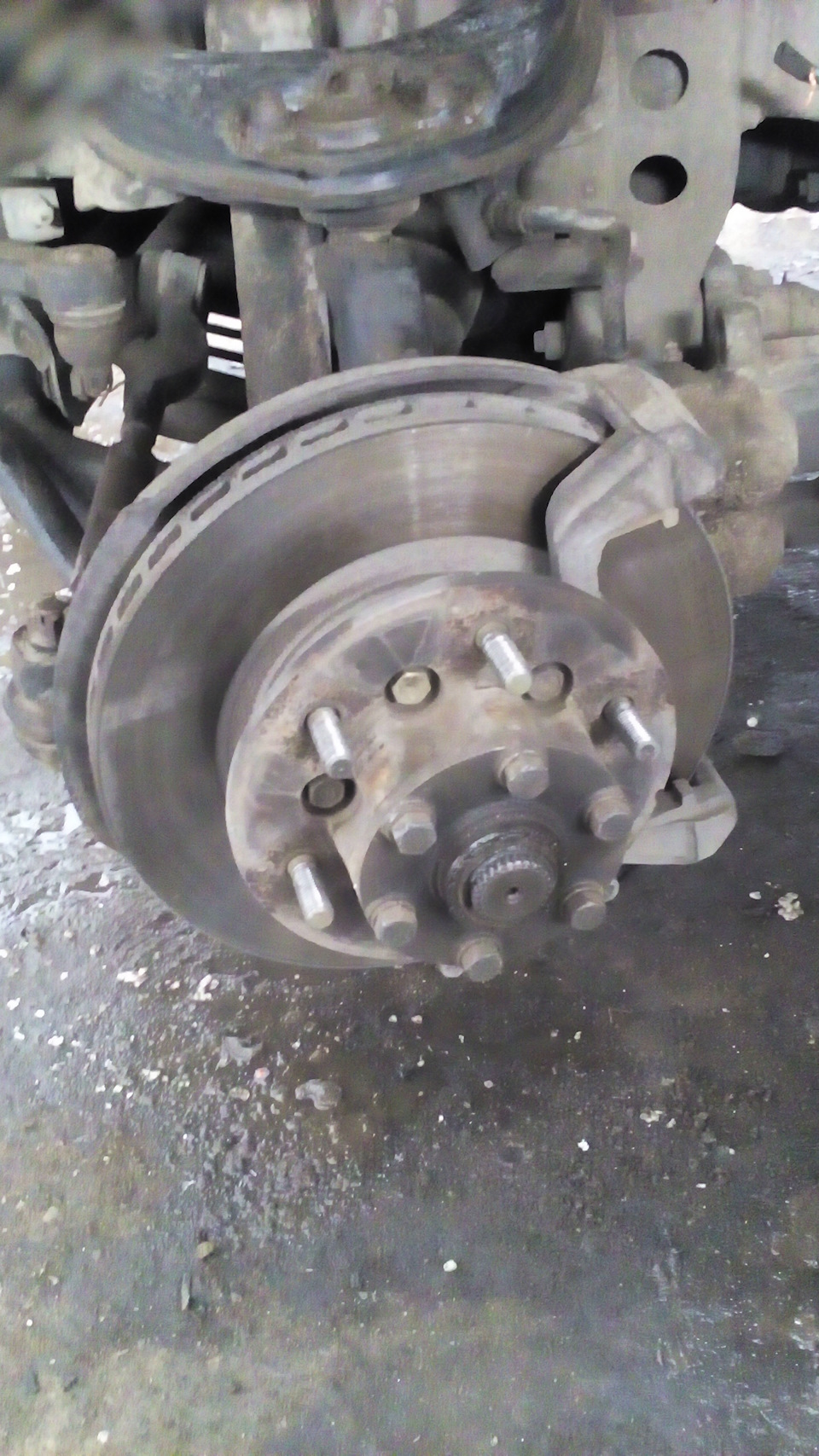 Замена пыльника гранаты Паджеро 2 — Mitsubishi Pajero (2G), 2,8 л, 1996 ...