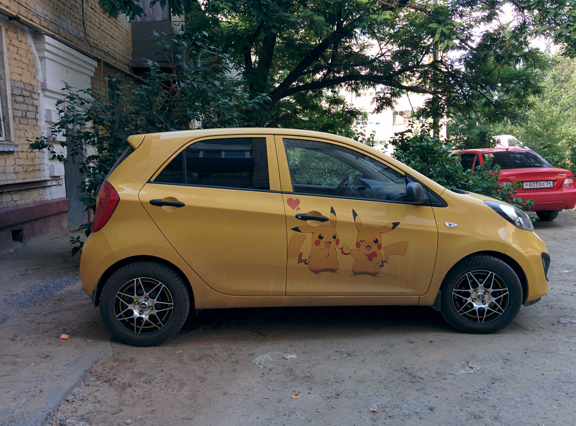 Kia Picanto 2 Пикачу