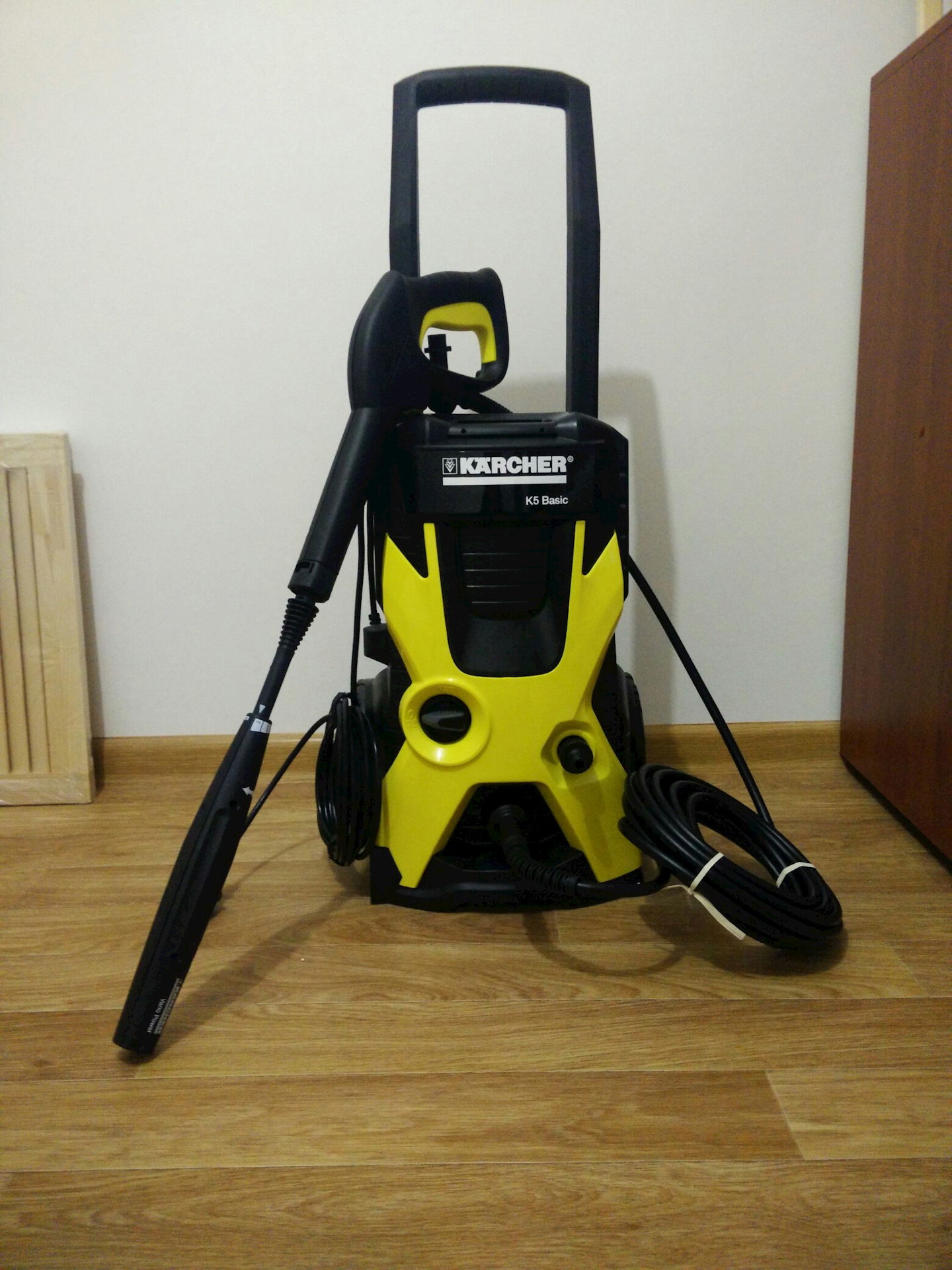 K5 basic. Karcher k 5 Basic. Мойка Karcher k 5 Basic. Керхер к 5 Басик. Керхер к5 Басик комплектация.