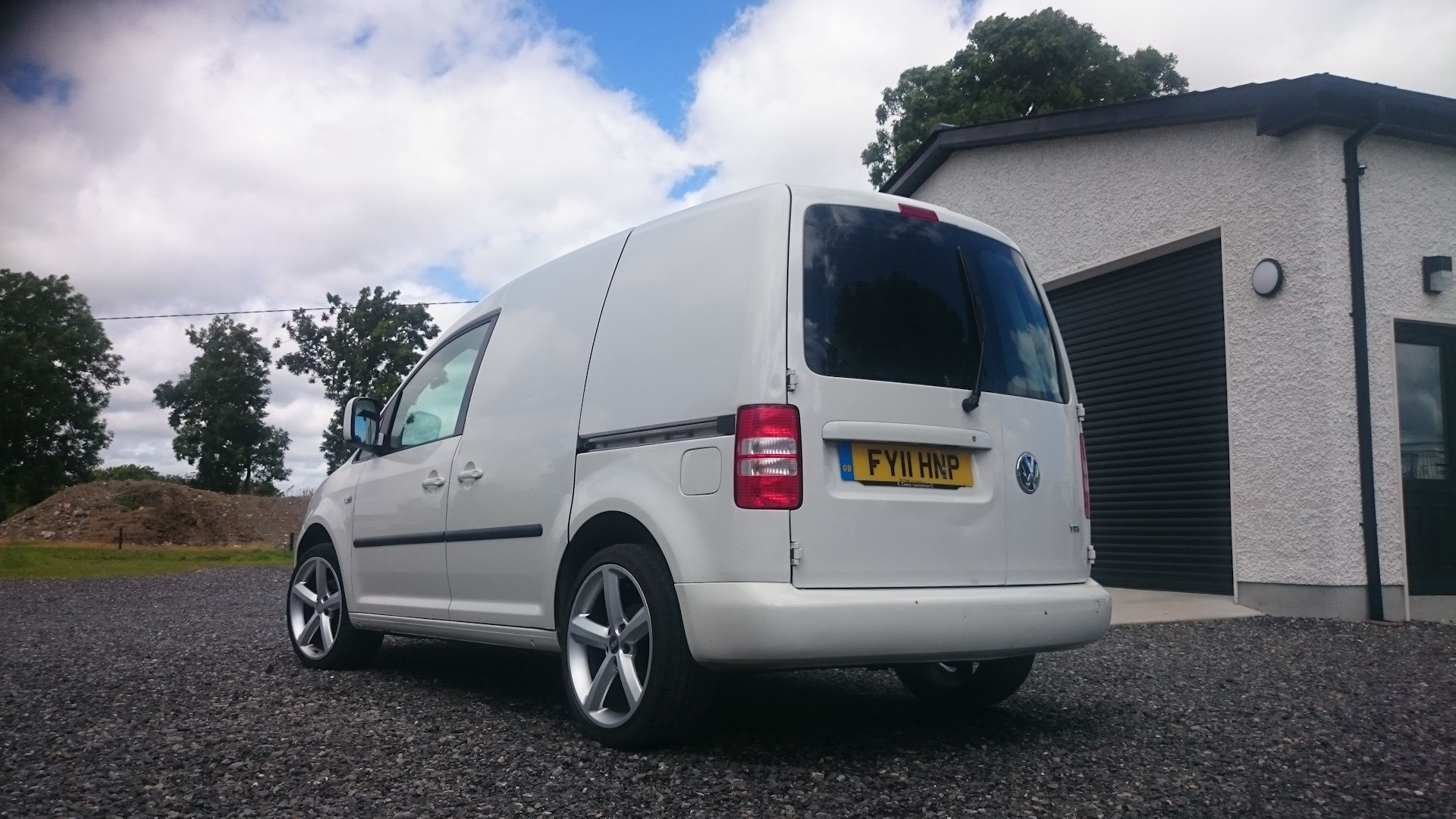 Service car VW Caddy.