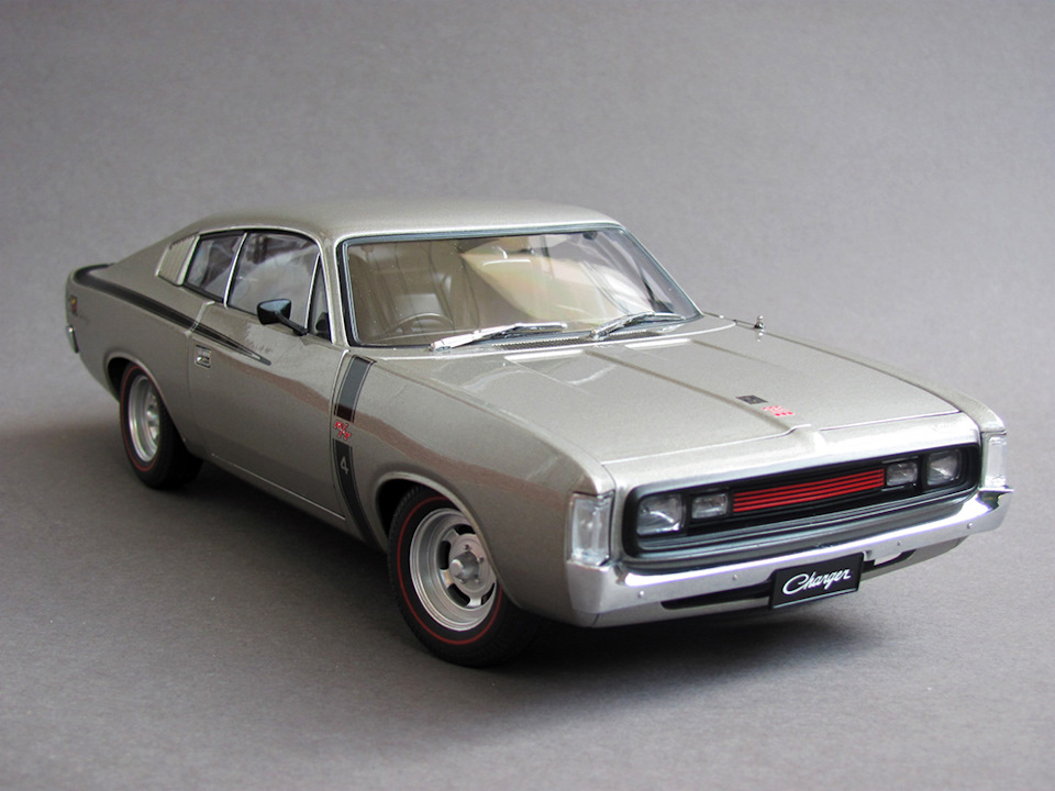 AutoArt 1:18 Chrysler Charger Valiant RT E49 — Сообщество