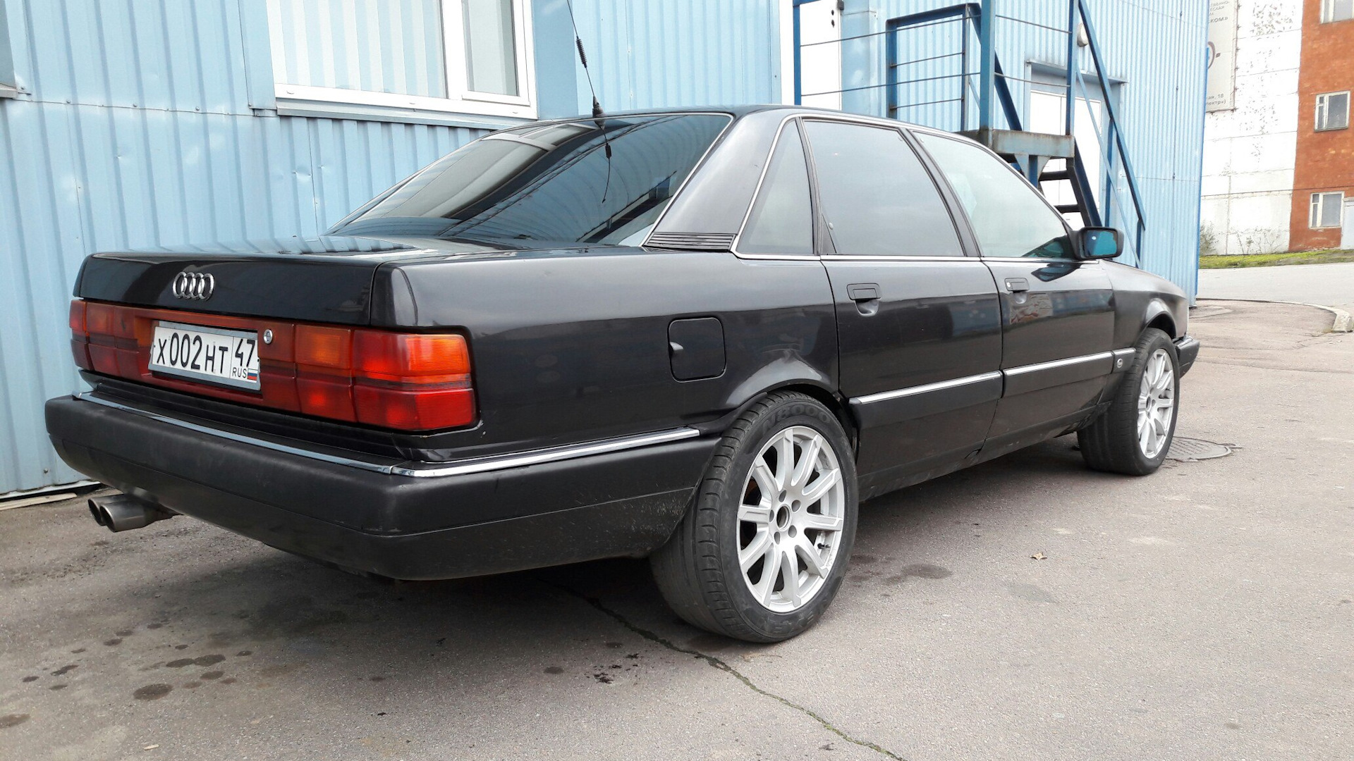 200 20 а 6 60. Ауди 200 II. Audi 200 белая. Чёрная Ауди 200 18 диски. Audi 200 1990 года фото.