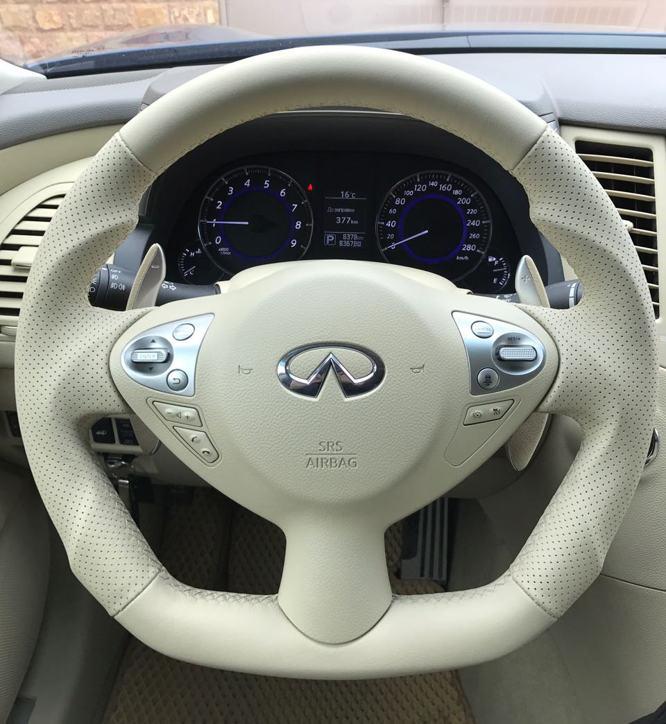 Руль Infiniti fx37