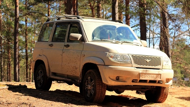 uaz 3163