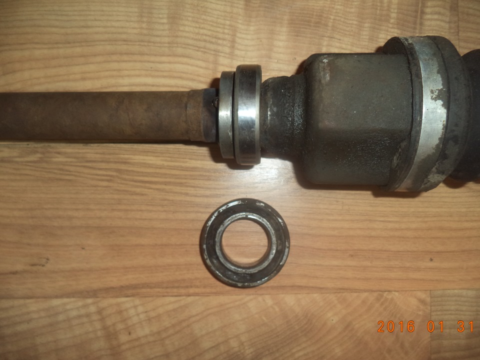 Peugeot Partner / Citroen Berlingo Замена промежуточного подшипника ...