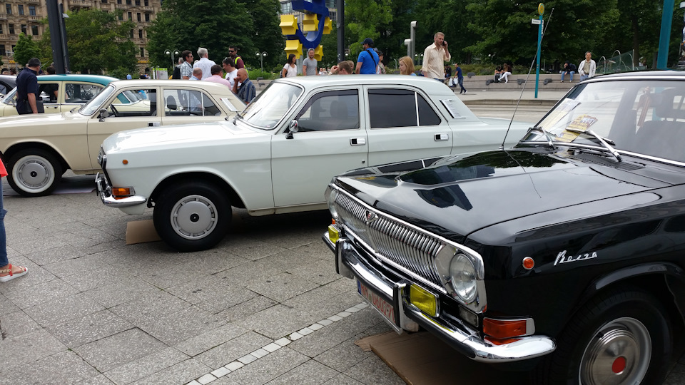 ГАЗ 24 — SEAT Leon (Mk III)