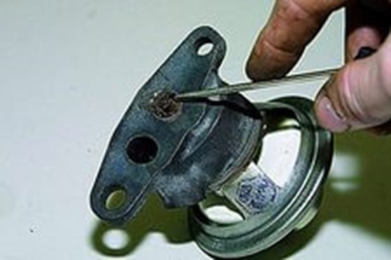 Как снять клапана на ниве