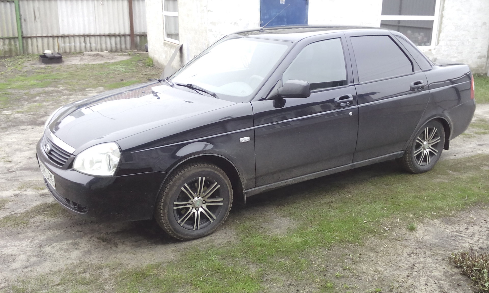 Штампы — Lada Приора седан, 1,6 л, 2010 года | колёсные диски | DRIVE2