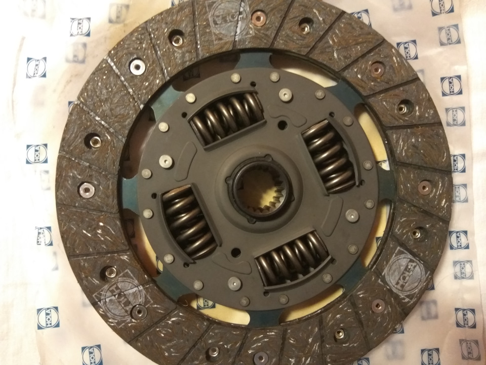 Фото в бортжурнале Lada Калина Универсал (2G)