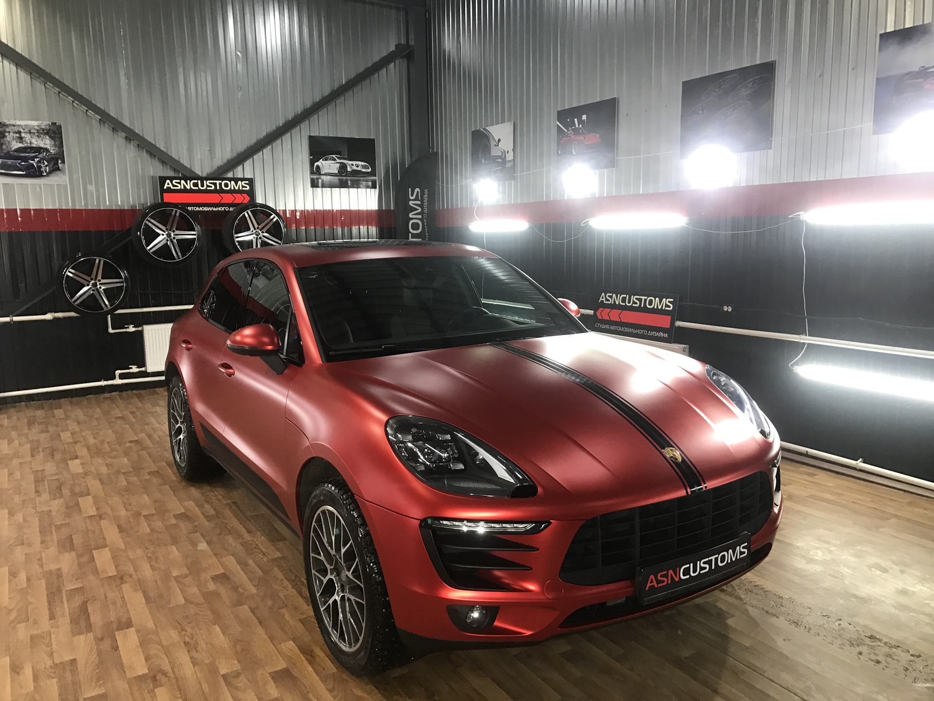 Porsche macan S . . .красный матовый хром — ASNcustoms на DRIVE2