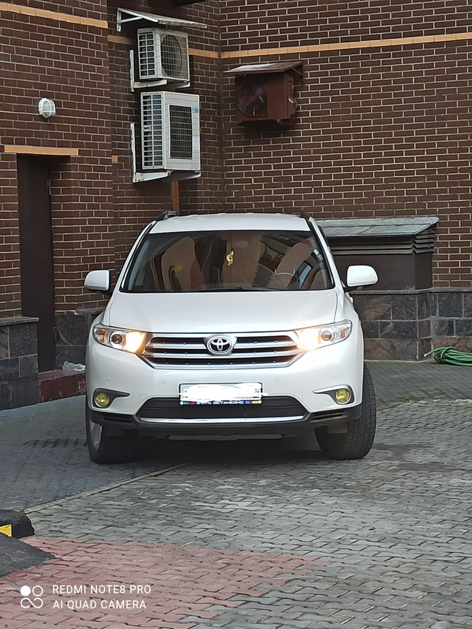 ДХО, Дальний в пол накала. — Toyota Highlander (XU40), 3,5 л, 2013 года ...