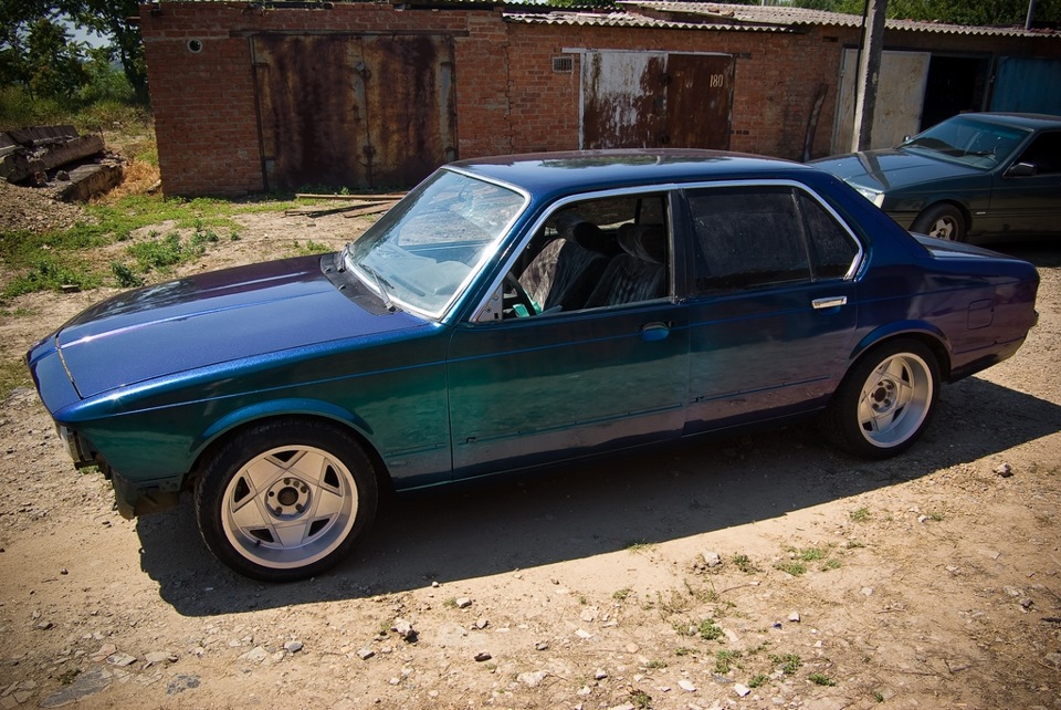 Покраска в хамелеон — BMW 7 series (E23), 2,8 л, 1985 года | кузовной ...