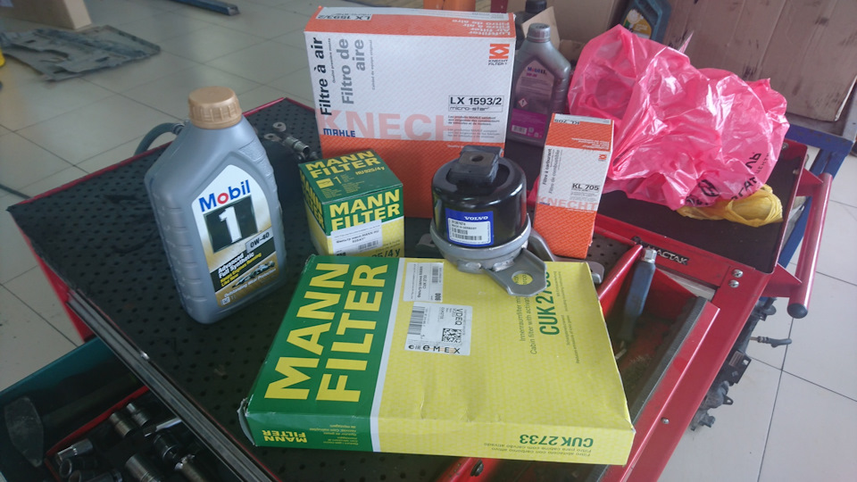 Очередное ТО 145 + замена опоры двигателя — Volvo S80 (2G), 3,2 л, 2007 ...