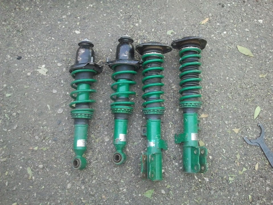 стойки cusco subaru фото на машине. Tein toyota corolla 120. стойки 160. стойка рио. стойки кх -160.