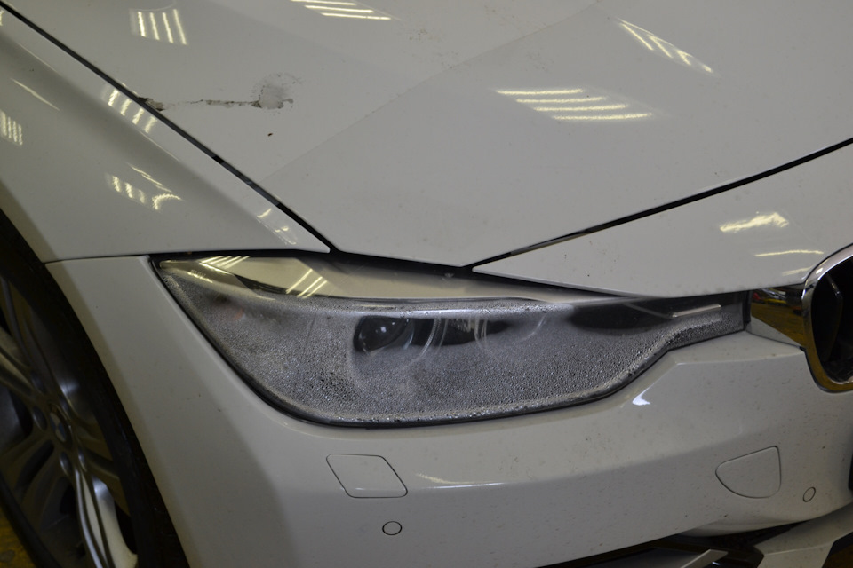 Запотевание фары — BMW 3 series (F30), 2 л, 2013 года | поломка | DRIVE2