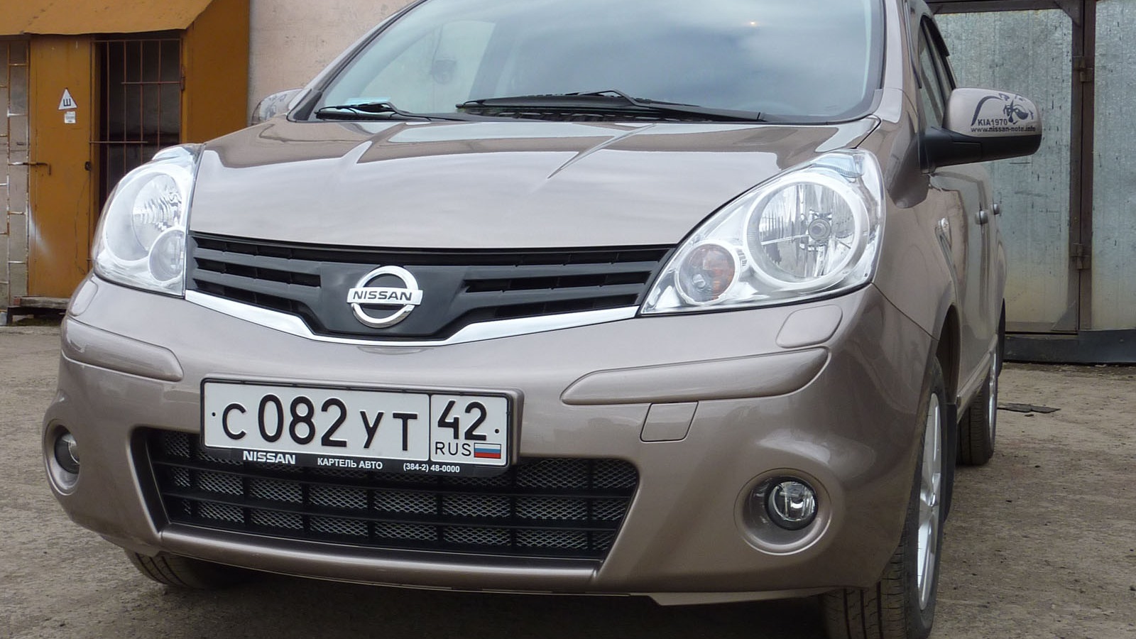 Nissan Note (1G) 1.4 бензиновый 2010 | на DRIVE2