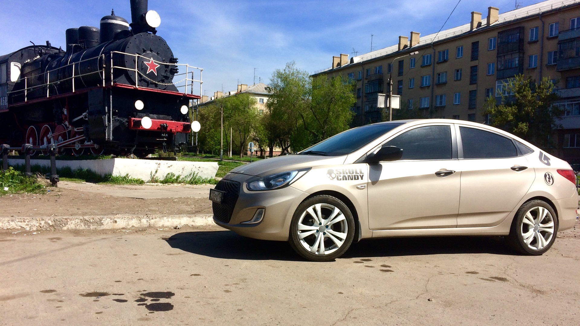 Hyundai Solaris 1.4 бензиновый 2012 | Хуберт на DRIVE2